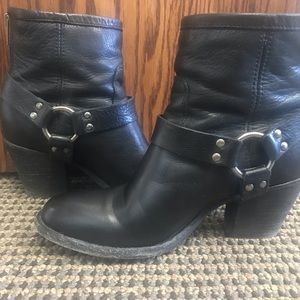 Frye Tabitha Women’s Black Short Harness Boots 8